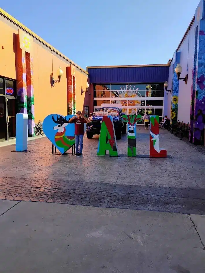 Plaza Fiesta